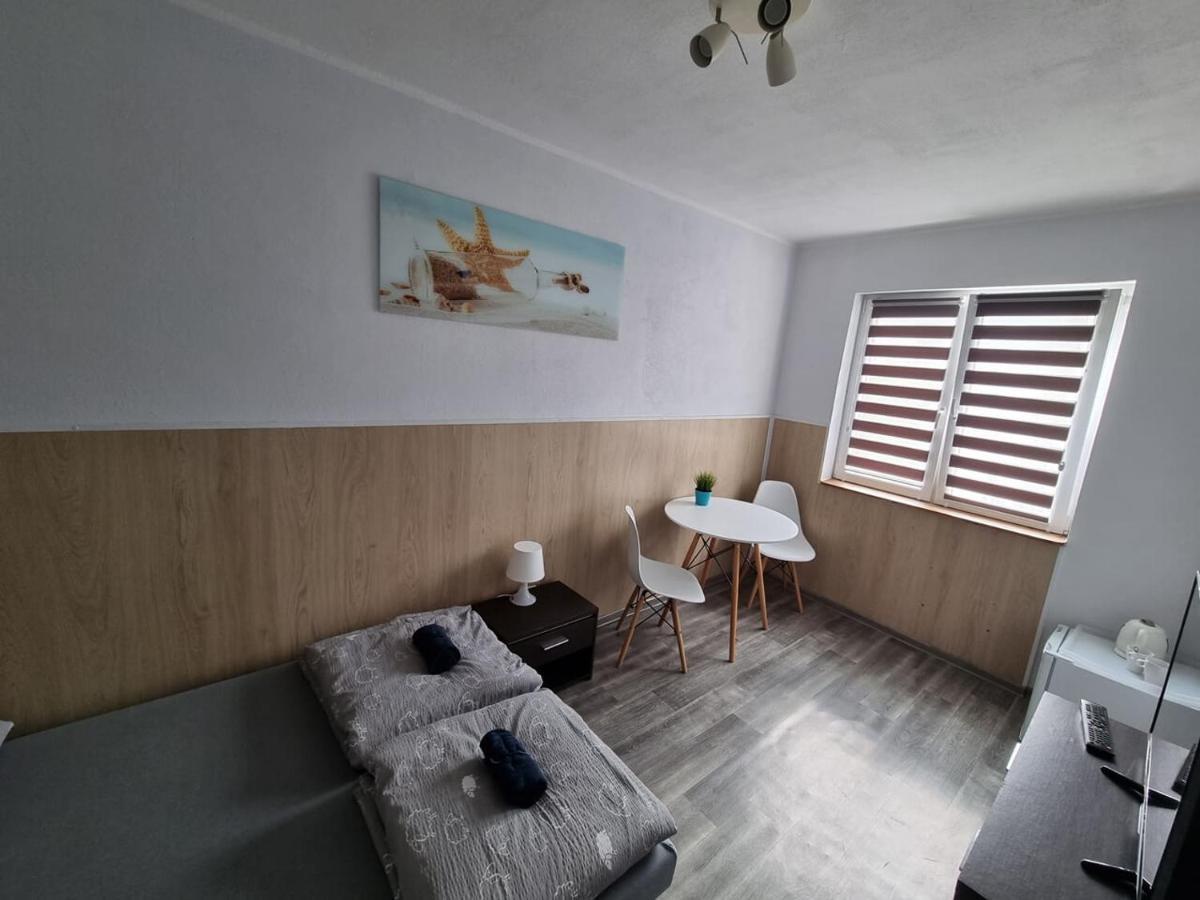 Goscinne Alis Homestay *